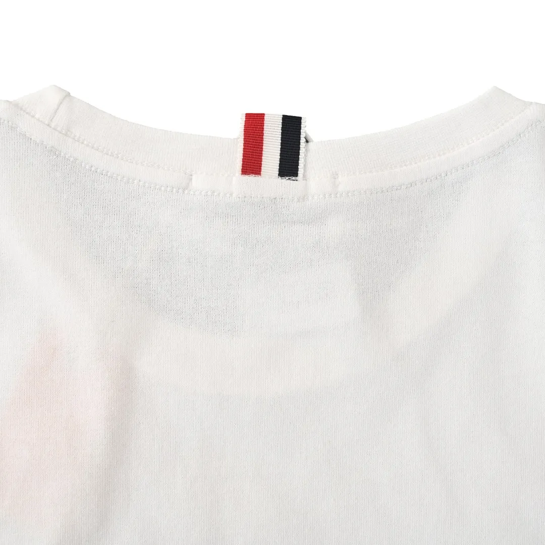 THOM BROWNE TB T THOM BROWNE TB 230 T 230 Authentic Factory Quality Same Style + Authentic ：White/Black/Gray Size：1-4